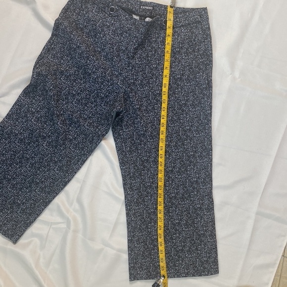 Express Capri Mid-length Dress Pants - Picture 6 of 7